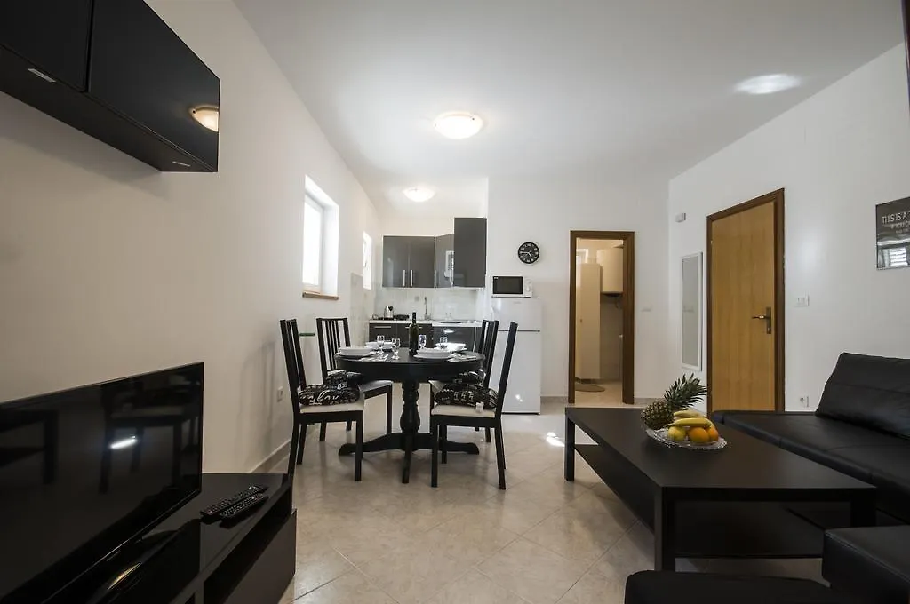 Apartment Casablanca Pula