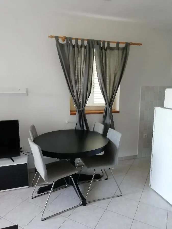 Apartment Casablanca Pula 0*,  Chorvatsko