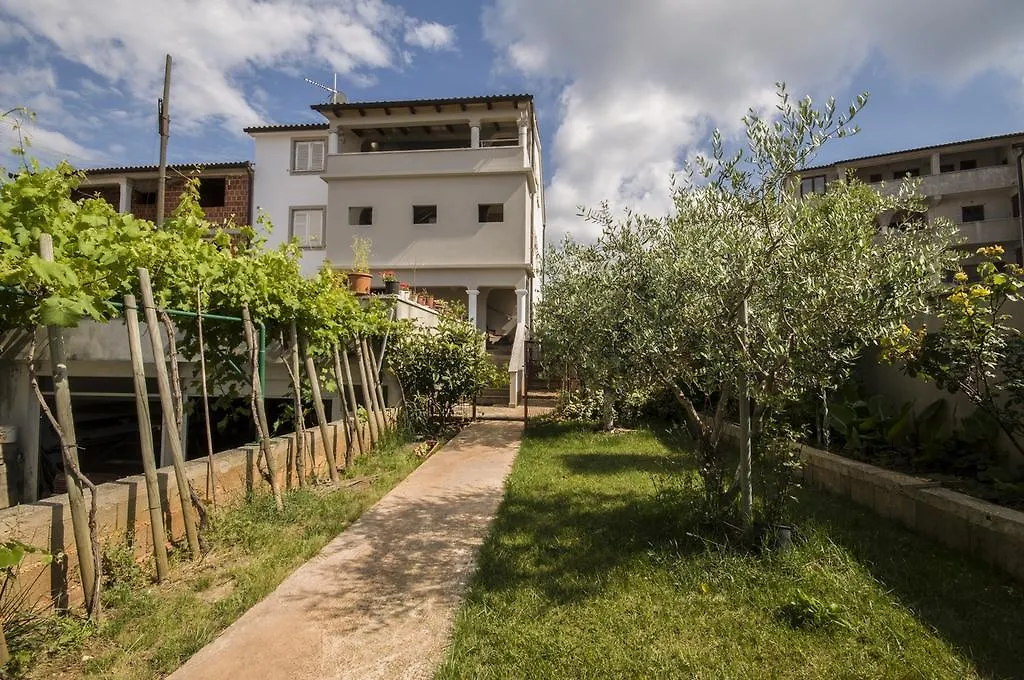 Apartment Casablanca Pola